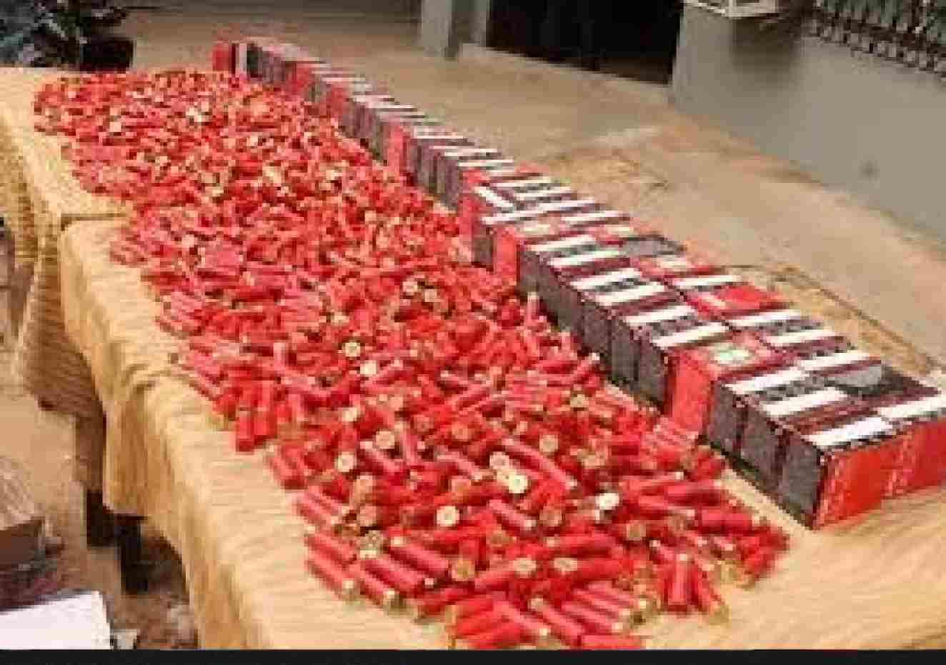 Parakou : découverte d’environ 2000 munitions dans une brousse par la police